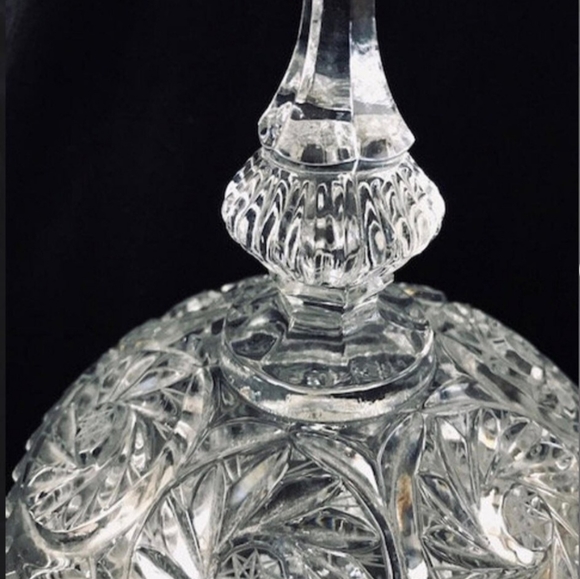 VINTAGE BOHEMIAM CRYSTAL DISH - Picture 3 of 7